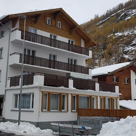 Haus Astoria Daire Saas-Grund Dış mekan fotoğraf